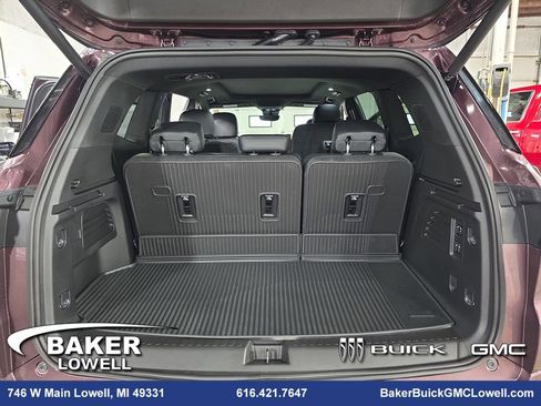 New 2026 Buick Enclave Avenir w/ Super Cruise Package image 13