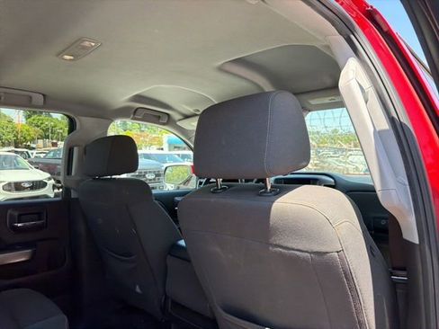 Used 2018 Chevrolet Silverado 1500 LT w/ All Star Edition AWD/4WD image 13