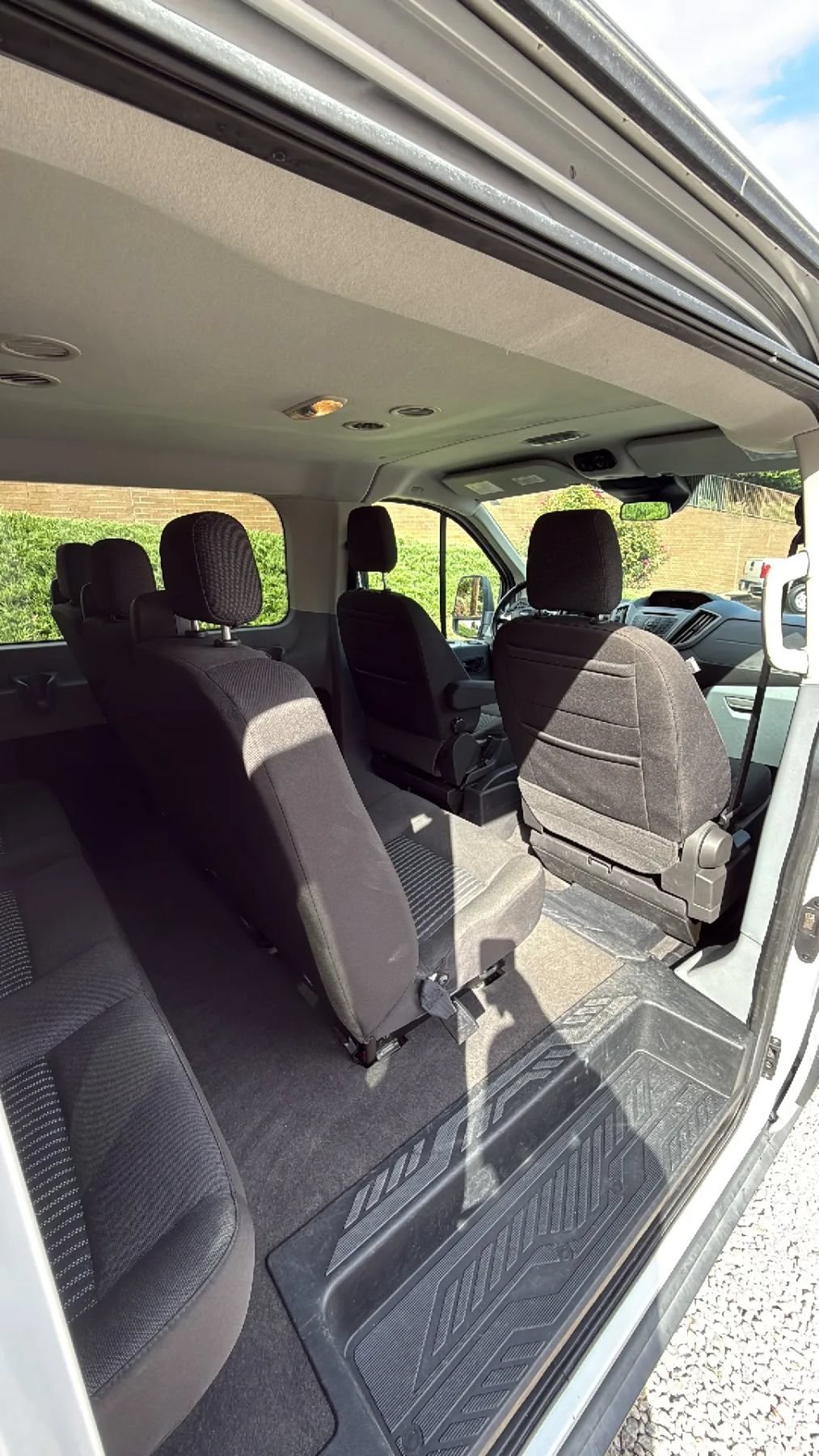 Used 2017 Ford Transit 150 XL RWD image 25