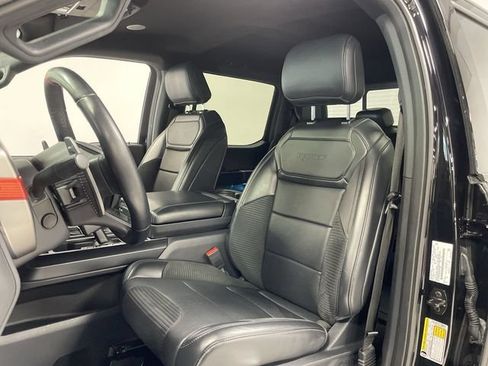 Used 2022 Ford F150 Raptor w/ Raptor 37 Performance Package AWD/4WD image 11