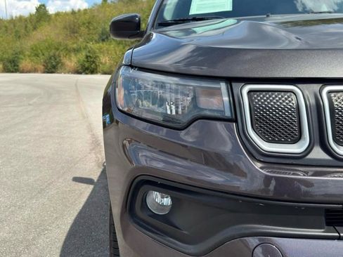 Used 2022 Jeep Compass Latitude w/ Convenience Group image 10