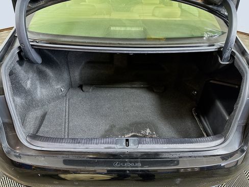 Used 2015 Lexus ES 300h Hybrid image 26