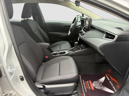 Used 2024 Toyota Corolla LE FWD image 20
