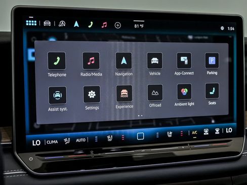 New 2026 Volkswagen Tiguan SEL R-Line AWD/4WD image 14