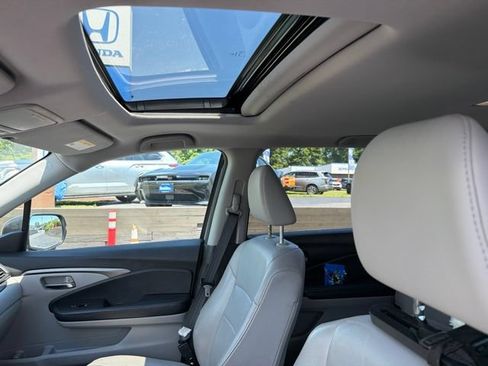 Used 2018 Honda Pilot EX-L image 10