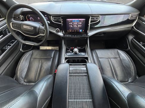 Used 2022 Jeep Wagoneer Series II image 24