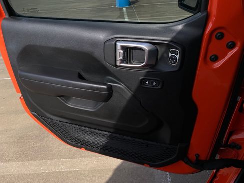 Used 2020 Jeep Wrangler Unlimited Sport S AWD/4WD image 26