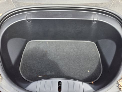 Used 2018 Tesla Model 3 Long Range image 26