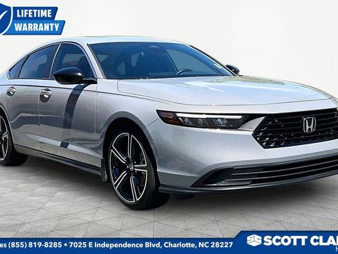 Used 2024 Honda Accord Sport image 1