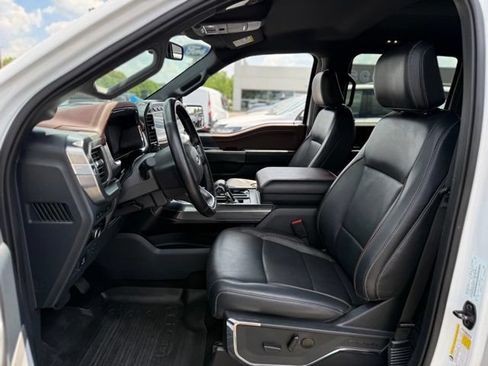 Used 2023 Ford F150 Lariat AWD/4WD image 11