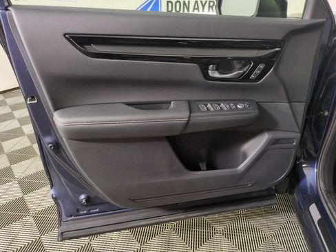 Used 2023 Honda CR-V Sport Touring image 10