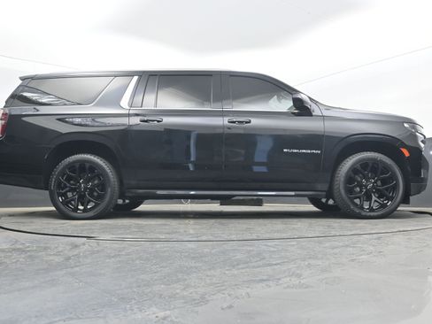 Used 2021 Chevrolet Suburban LT image 30