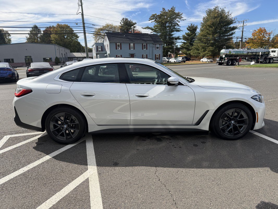 Used 2025 BMW i4 xDrive40i w/ Premium Package AWD/4WD image 6