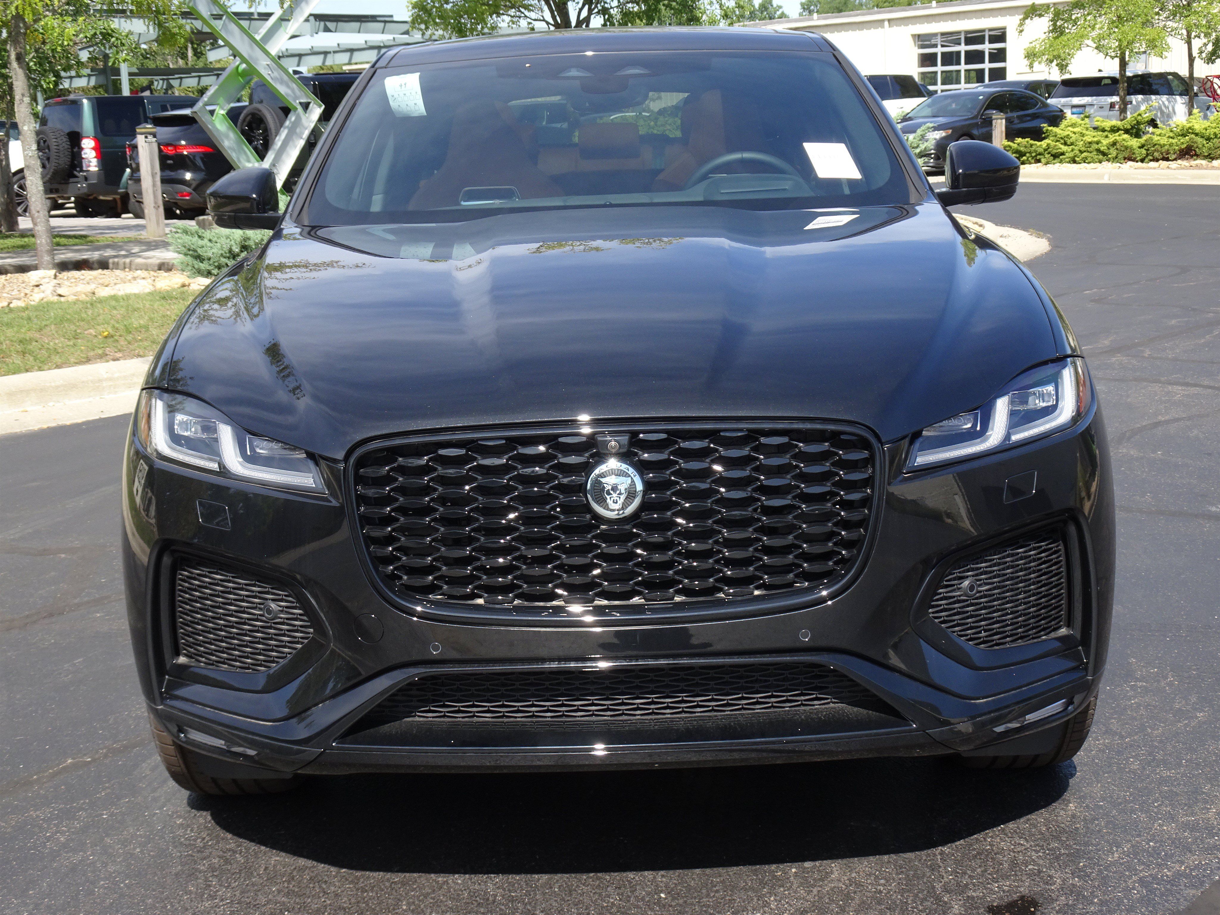 New 2026 Jaguar F-PACE R-Dynamic S AWD/4WD image 9