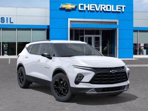 New 2025 Chevrolet Blazer LT w/ Convenience Package image 7