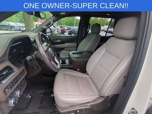 Used 2022 GMC Yukon SLT w/ SLT Premium Package AWD/4WD image 16