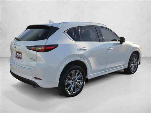 Used 2022 MAZDA CX-5 Signature image 5