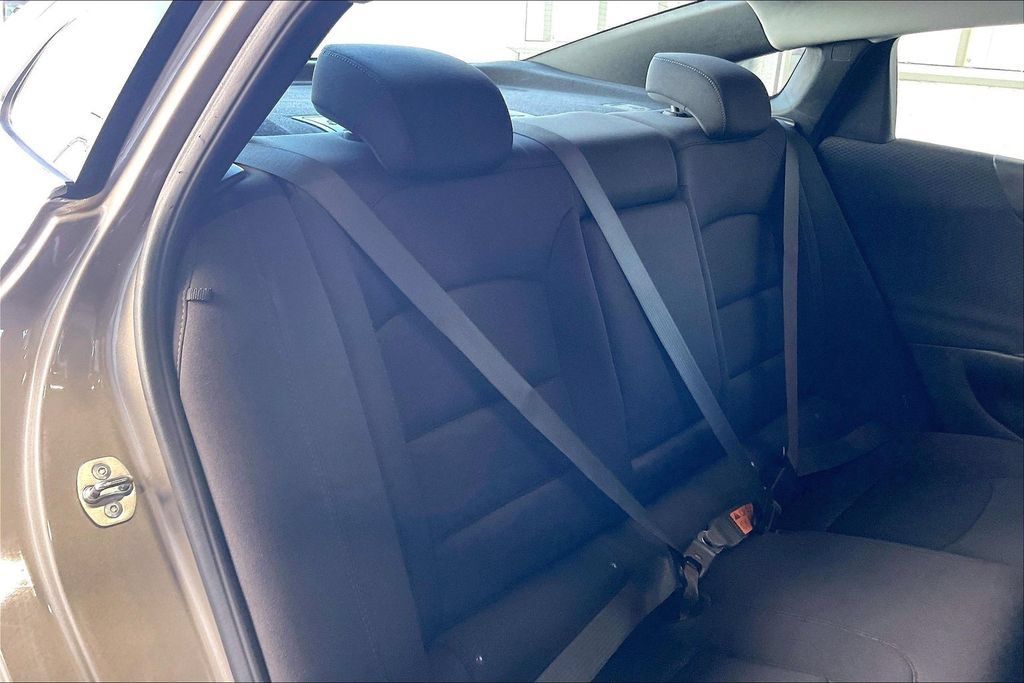 Used 2024 Chevrolet Malibu LT FWD image 21