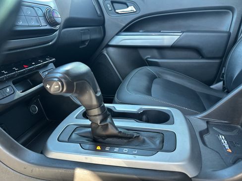 Used 2021 Chevrolet Colorado ZR2 w/ ZR2 Dusk Special Edition AWD/4WD image 20