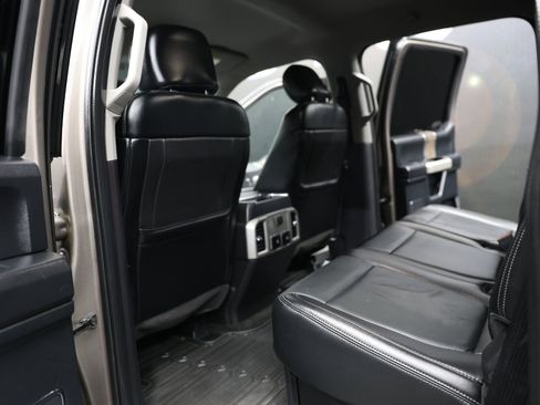 Used 2018 Ford F250 Lariat w/ Lariat Value Package image 24