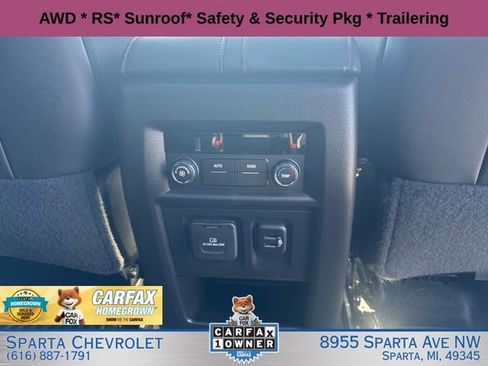 Used 2023 Chevrolet Traverse RS AWD/4WD image 37