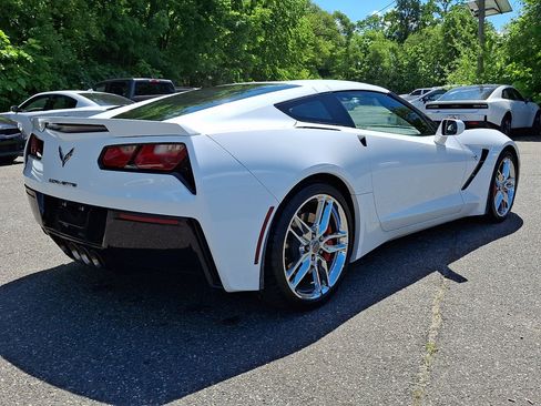 Used 2019 Chevrolet Corvette Stingray Coupe w/ 2LT Preferred Equipment Group RWD image 5