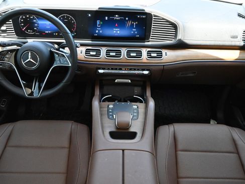 Used 2024 Mercedes-Benz GLE 450 4MATIC image 15