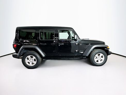 Used 2021 Jeep Wrangler Sport S w/ Sun And Sound Package image 10