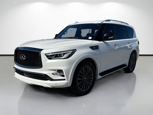 Used 2024 INFINITI QX80 Sensory image 7