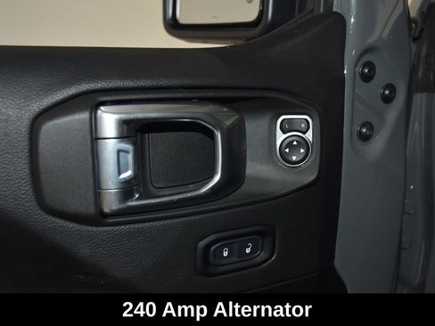 Used 2023 Jeep Gladiator Mojave w/ Trailer Tow Package AWD/4WD image 25
