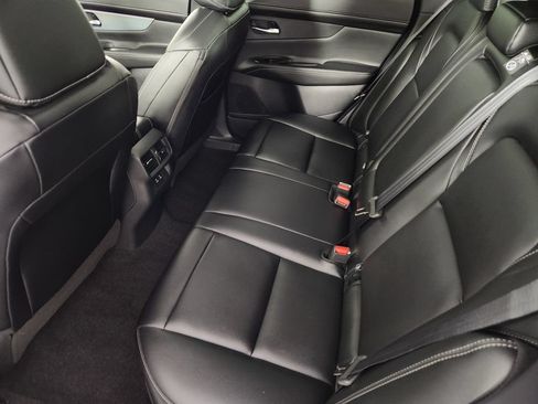 Certified 2025 Nissan Murano SL AWD/4WD image 17