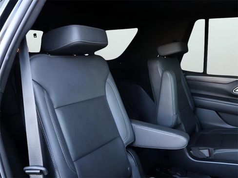 Used 2022 Chevrolet Tahoe LT w/ LT Signature Plus Package image 15