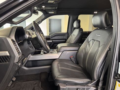 Used 2015 Ford F150 Platinum w/ Equipment Group 701A Luxury image 16