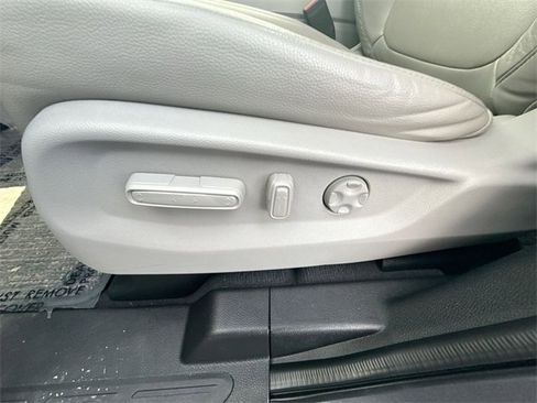 Used 2022 Honda Odyssey EX-L image 17