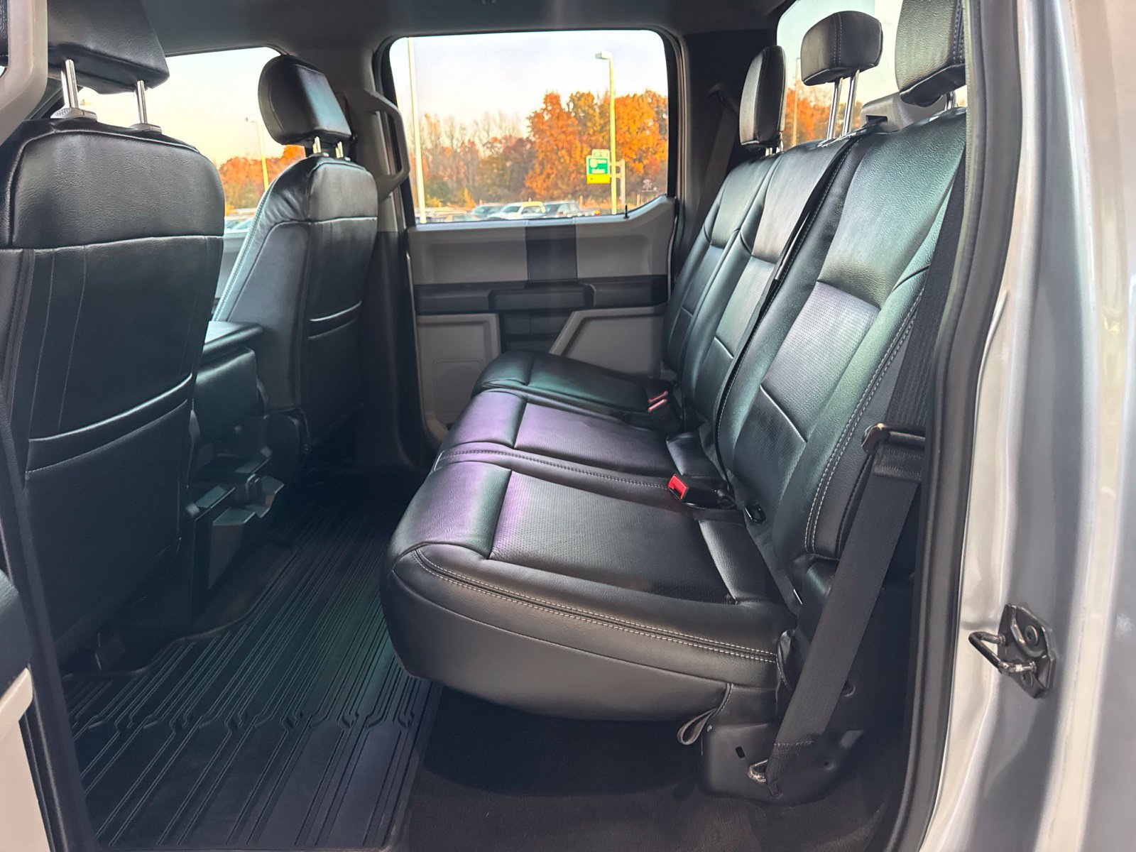 Used 2020 Ford F250 XL w/ STX Appearance Package AWD/4WD image 29
