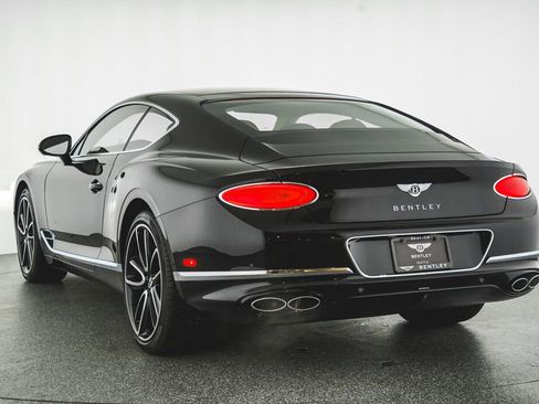 Used 2024 Bentley Continental GT image 9