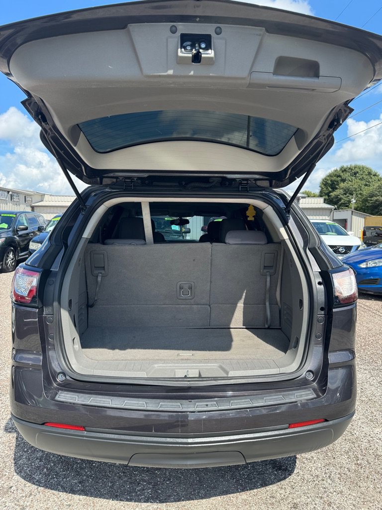 Used 2014 Chevrolet Traverse LS FWD image 14