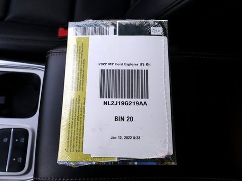 Certified 2022 Ford Explorer XLT w/ Equipment Group 202A image 38