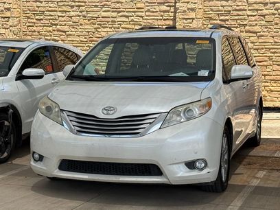 Used 2013 Toyota Sienna Limited w/ Premium Pkg