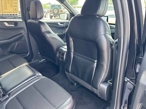 Used 2025 Ford Escape ST-Line FWD image 43