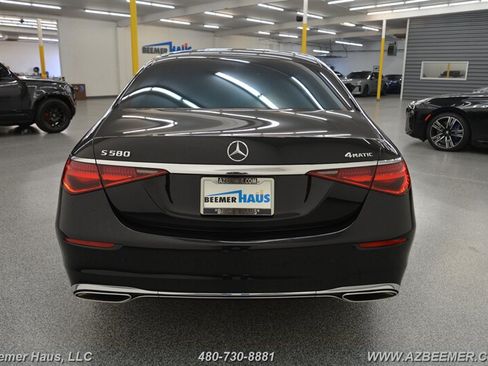 Used 2023 Mercedes-Benz S 580 4MATIC Sedan image 12