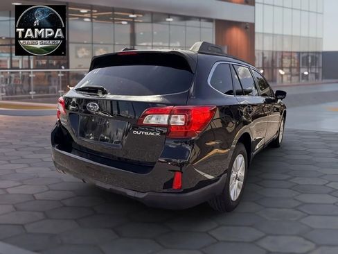 Used 2015 Subaru Outback 2.5i Premium AWD/4WD image 10