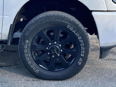 Used 2024 RAM 2500 Big Horn w/ Night Edition image 7