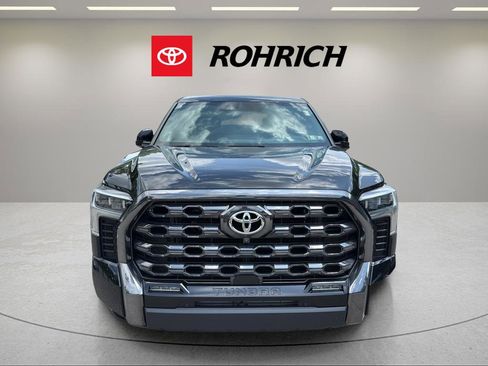 Used 2023 Toyota Tundra Platinum AWD/4WD image 2