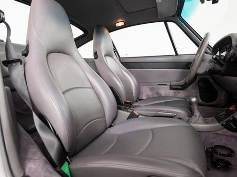 Used 1998 Porsche 911 Carrera S image 24