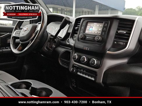 Used 2024 RAM 3500 SLT w/ Quick Order Package 2YG SLT AWD/4WD image 28