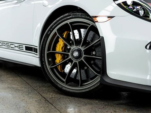 Used 2016 Porsche 911 R image 52