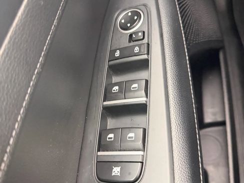 Used 2019 Kia Forte S image 22