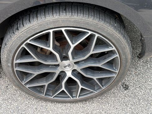 Used 2009 Ford Mustang Coupe RWD image 12