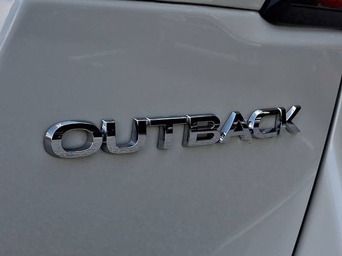 Certified 2025 Subaru Outback Limited AWD/4WD image 31